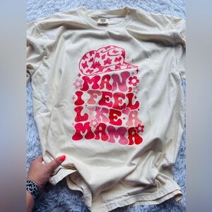 Mama Graphic Tee